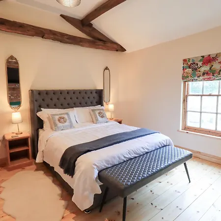 Rose * Crosby (Cumbria)